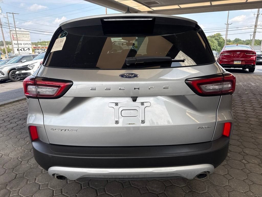 Used 2023 Ford Escape Active AWD/4WD image 7