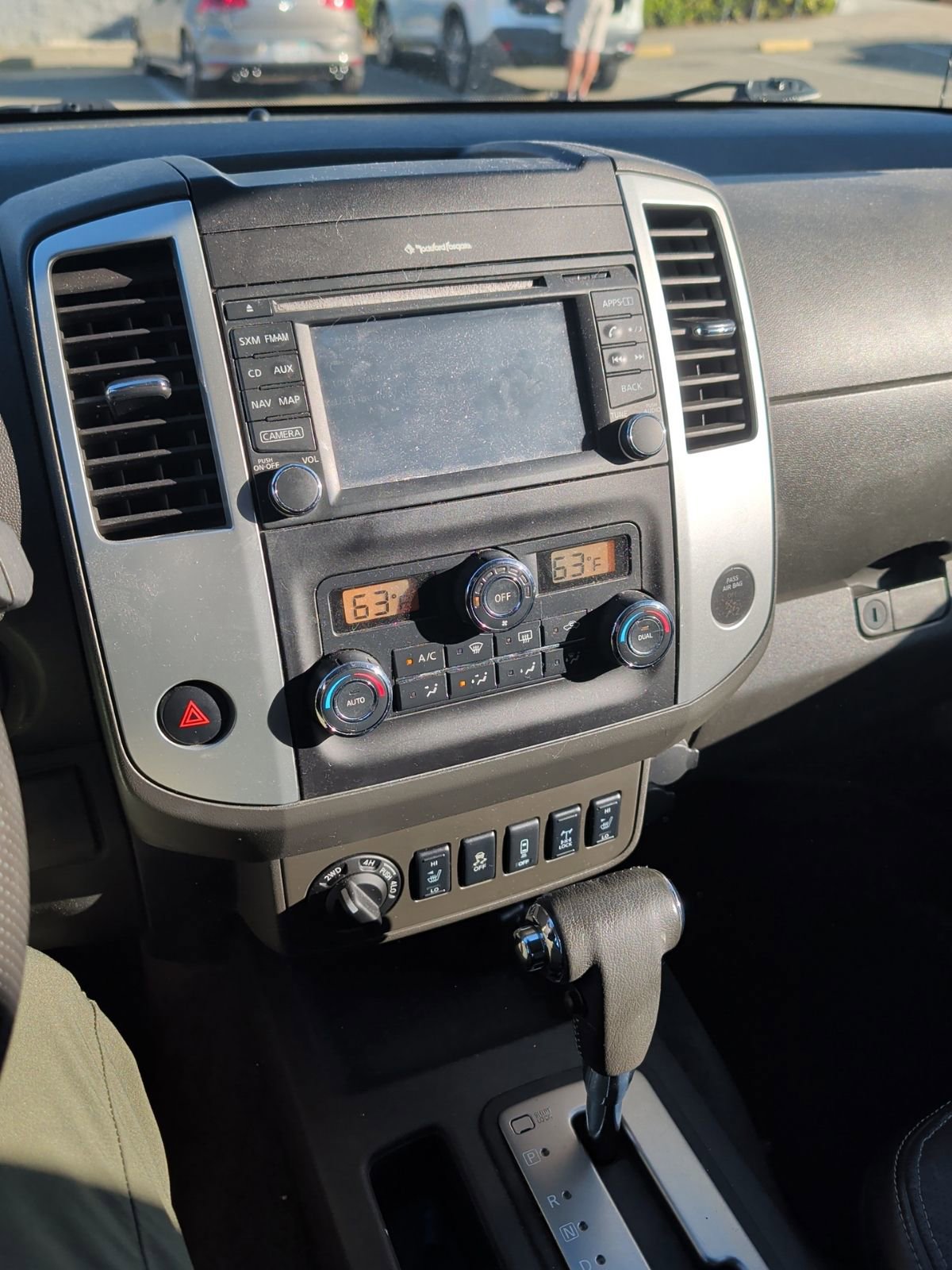 Used 2016 Nissan Frontier PRO-4X w/ Pro-4x Luxury Package image 13