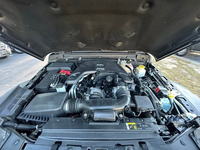 Used 2020 Jeep Gladiator Sport w/ Quick Order Package 24S image 16