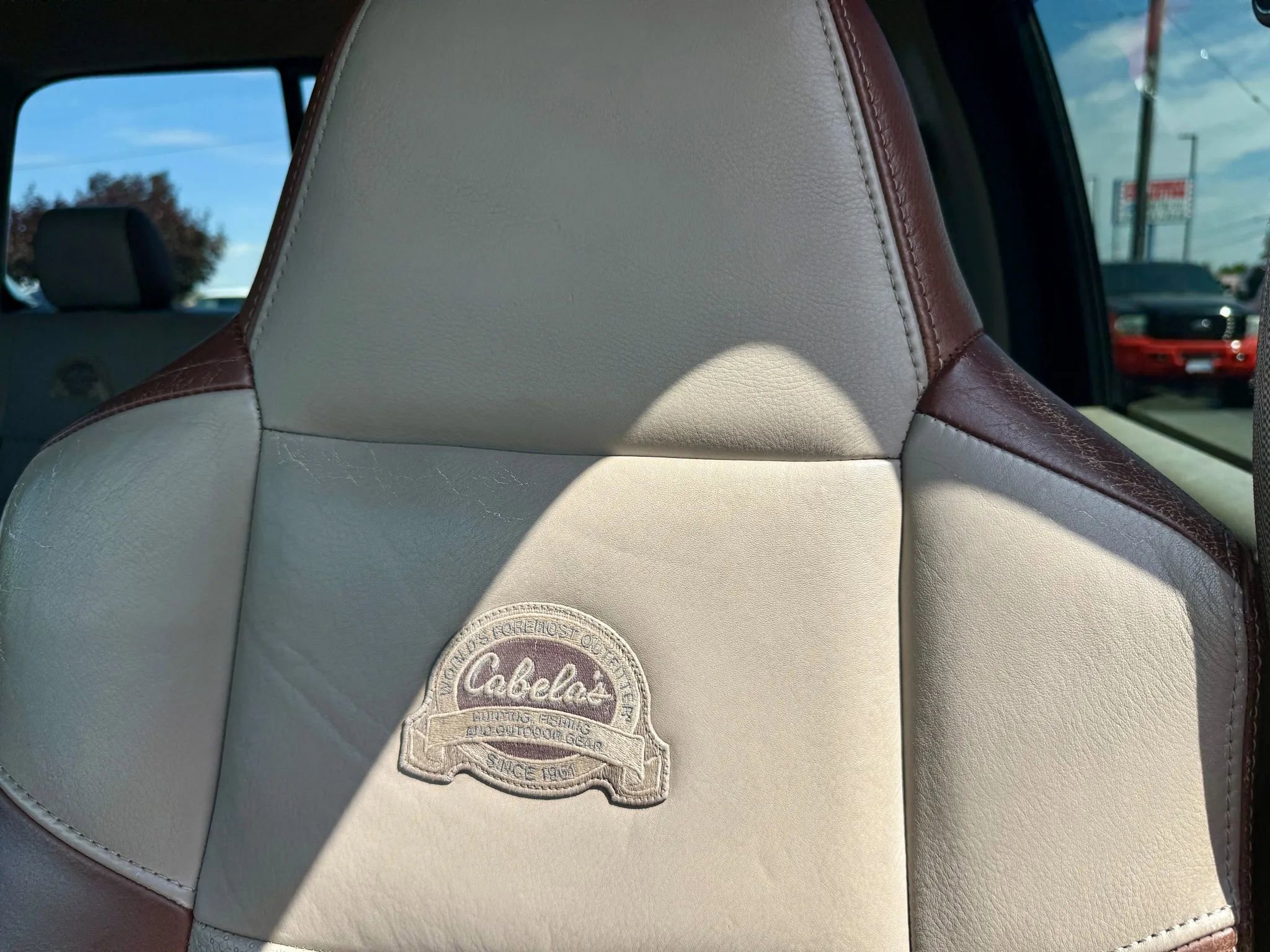 Used 2010 Ford F250 Cabela's image 12