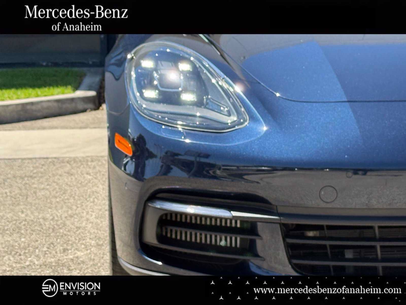 Used 2019 Porsche Panamera 4 AWD/4WD image 7