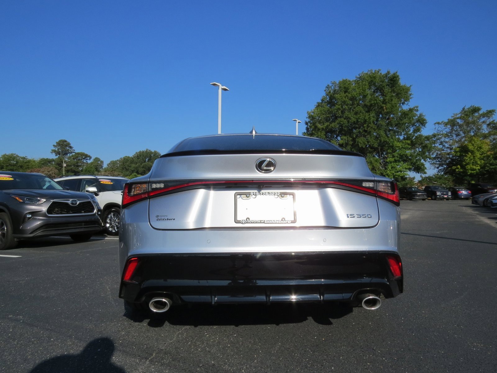 Used 2023 Lexus IS 350 F Sport image 8