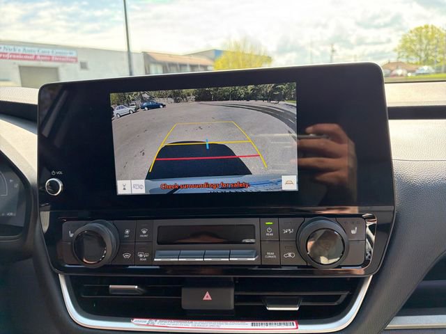 Used 2025 Toyota Grand Highlander AWD Hybrid image 38