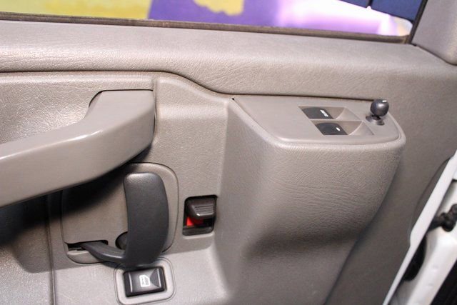 Used 2023 GMC Savana 2500 Extended w/ Driver Convenience Package image 16