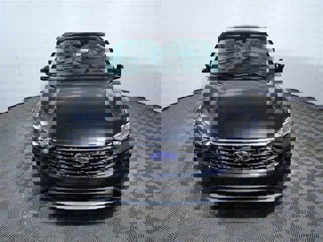 Certified 2023 Ford Escape Active w/ Tech Pack #2 image 3