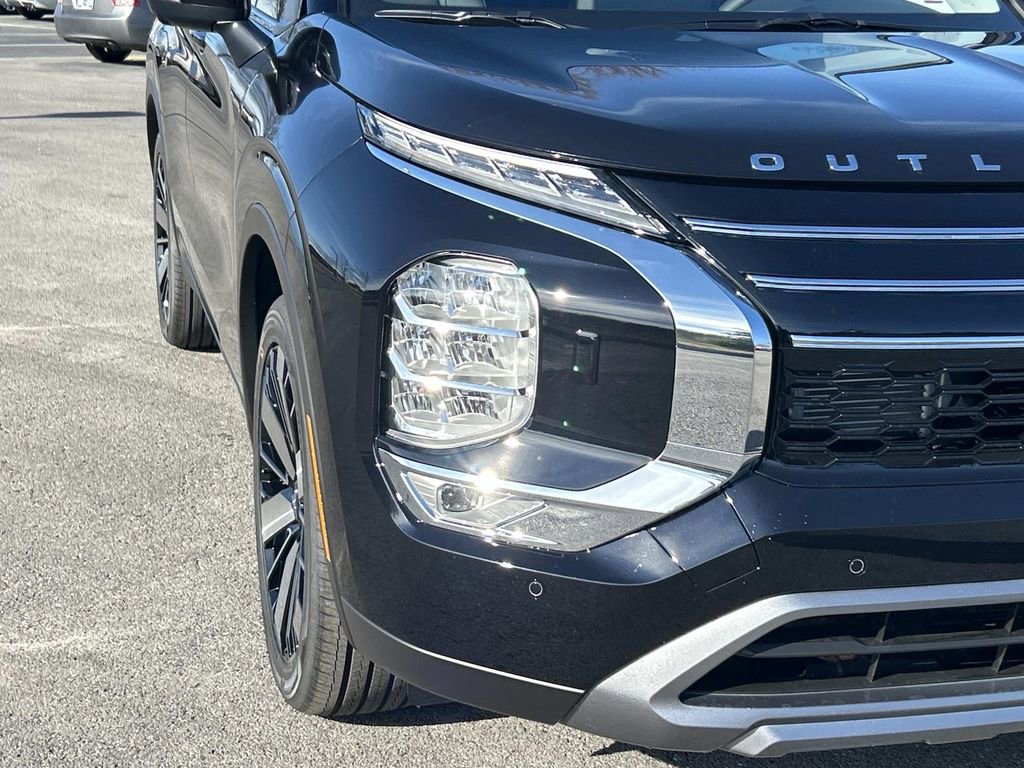 New 2026 Mitsubishi Outlander SE AWD/4WD image 9