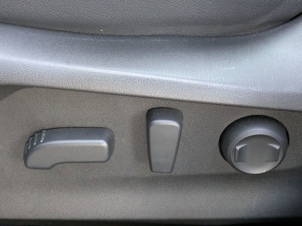 Used 2023 Subaru Forester Premium image 21