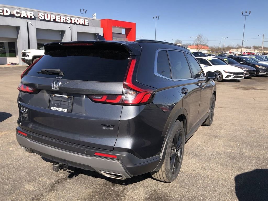 Used 2024 Honda CR-V Sport Touring image 5
