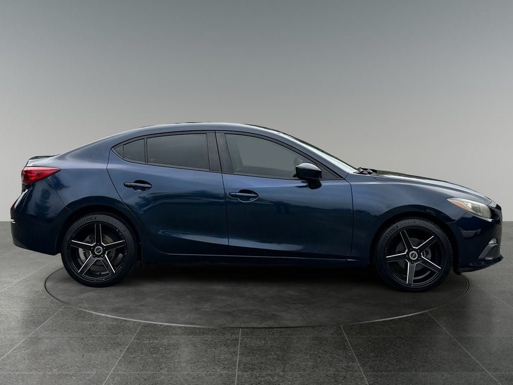 Used 2015 MAZDA MAZDA3 i Sport FWD image 10