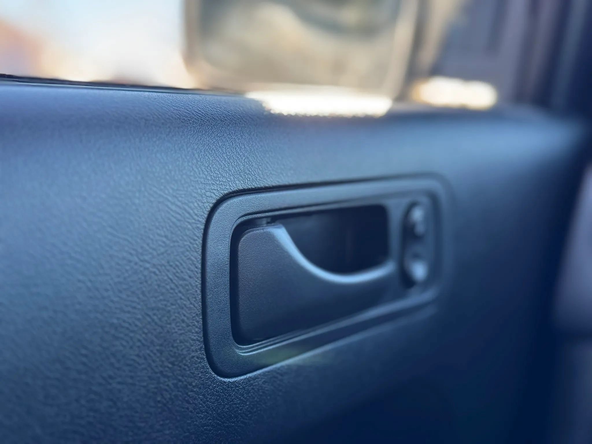 Used 2005 Honda Element EX image 22