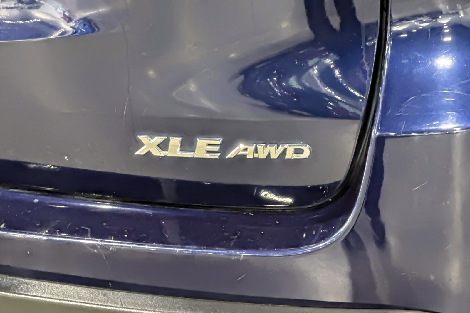 Used 2016 Toyota Highlander XLE AWD/4WD image 23