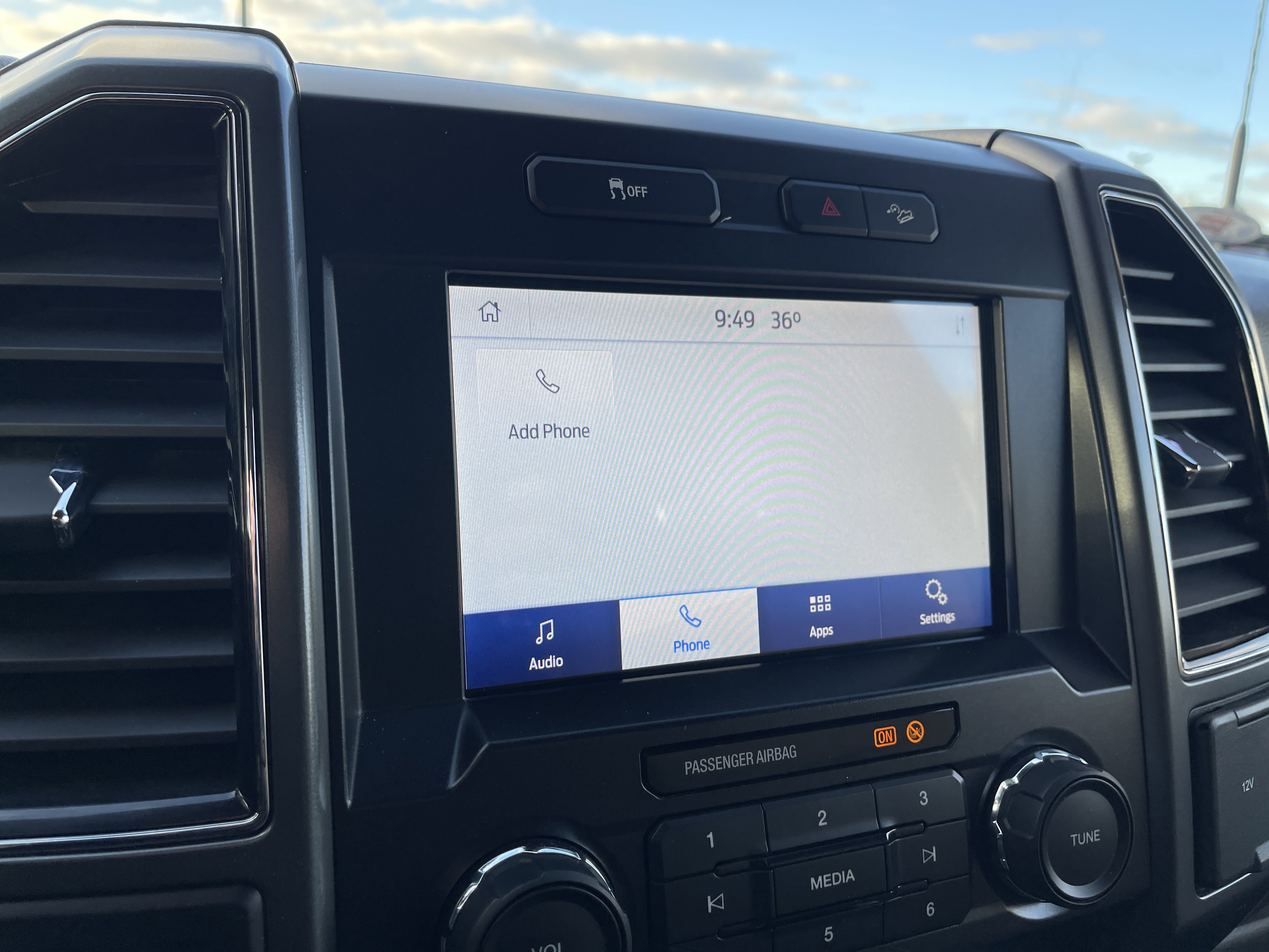 Certified 2022 Ford F350 XLT w/ XLT Premium Package image 19