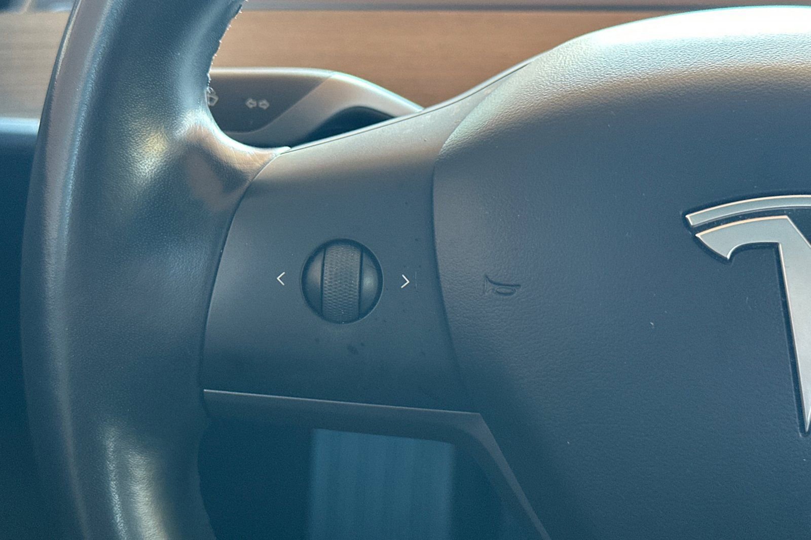 Used 2018 Tesla Model 3 Long Range image 29