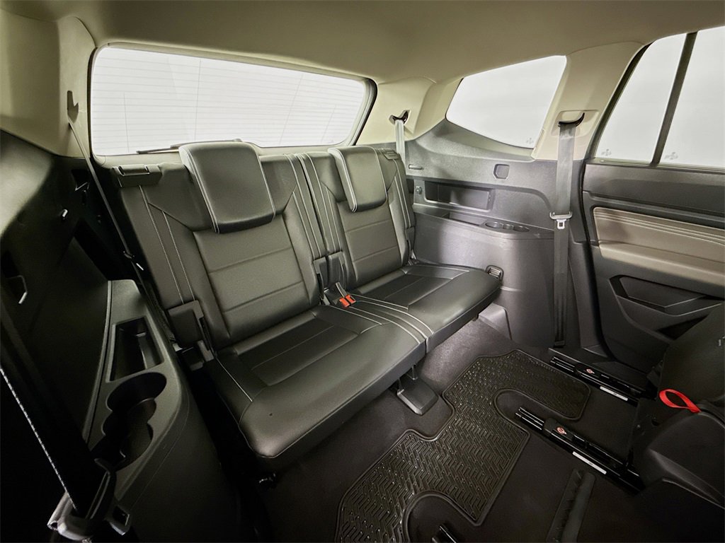 Used 2022 Volkswagen Atlas SE image 33