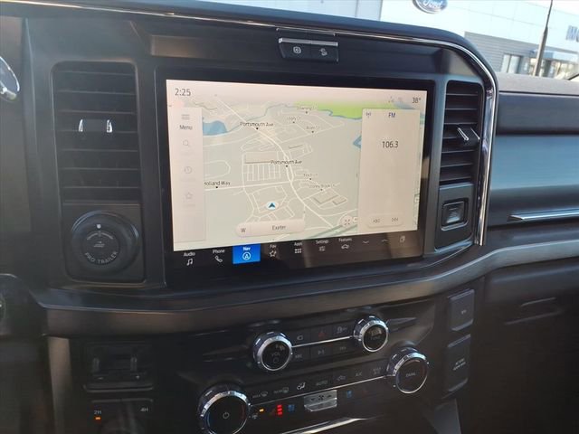 New 2026 Ford F250 Lariat w/ Black Appearance Package image 9