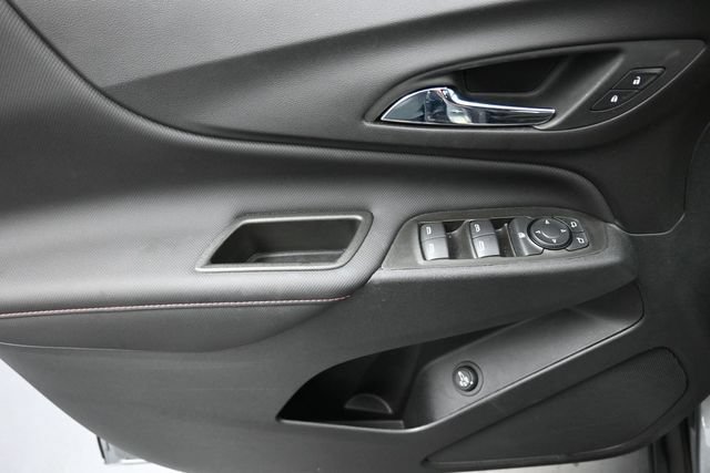 Used 2024 Chevrolet Equinox RS FWD image 13