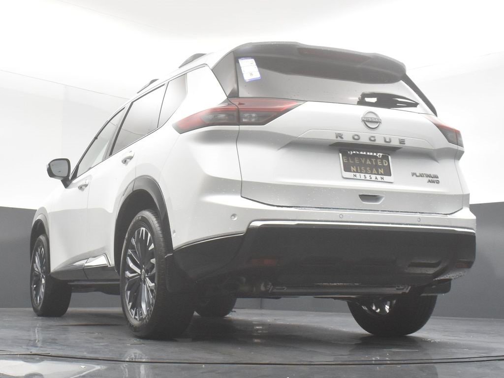 New 2026 Nissan Rogue Platinum image 31