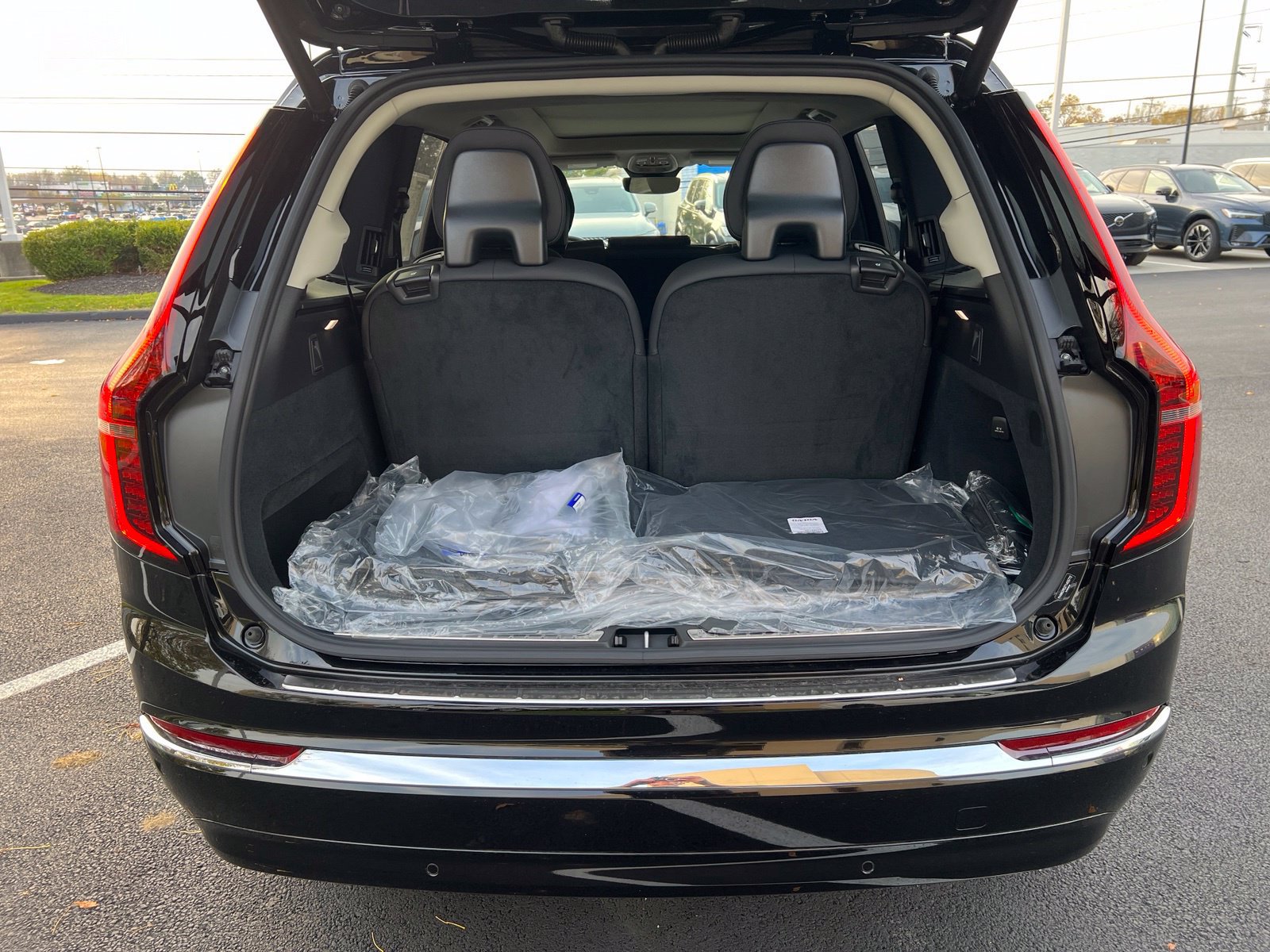 New 2027 Volvo XC90 B6 Plus AWD/4WD image 42