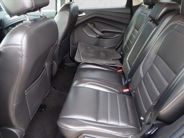 Used 2017 Ford Escape Titanium image 10