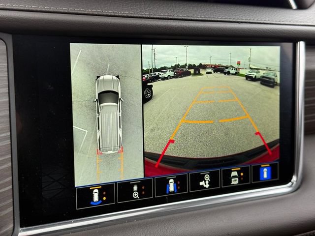Used 2024 GMC Yukon XL Denali RWD image 36