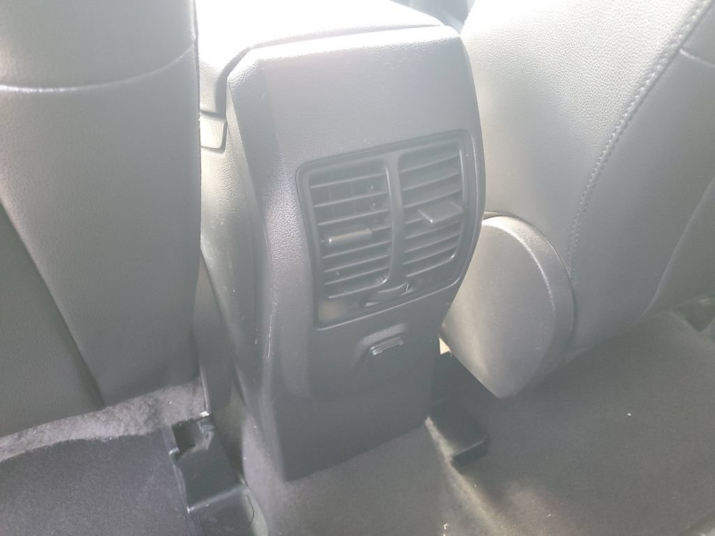 Used 2018 Ford Escape SEL AWD/4WD image 23