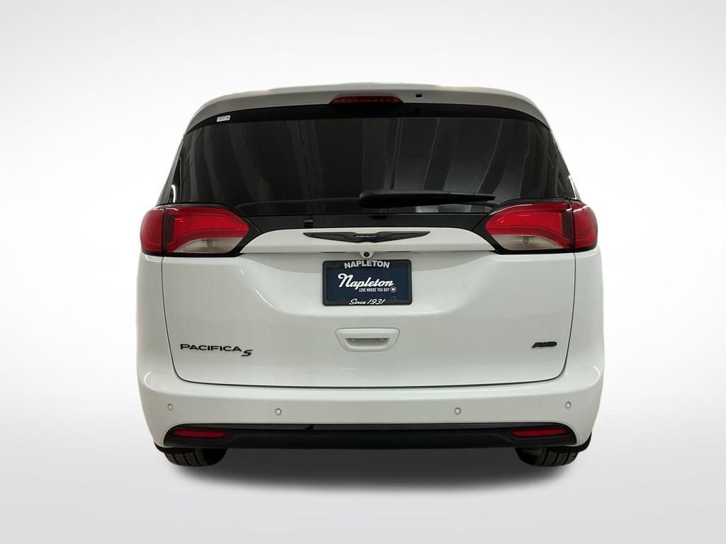 Used 2020 Chrysler Pacifica Touring-L w/ Advanced Safetytec Group AWD/4WD image 21
