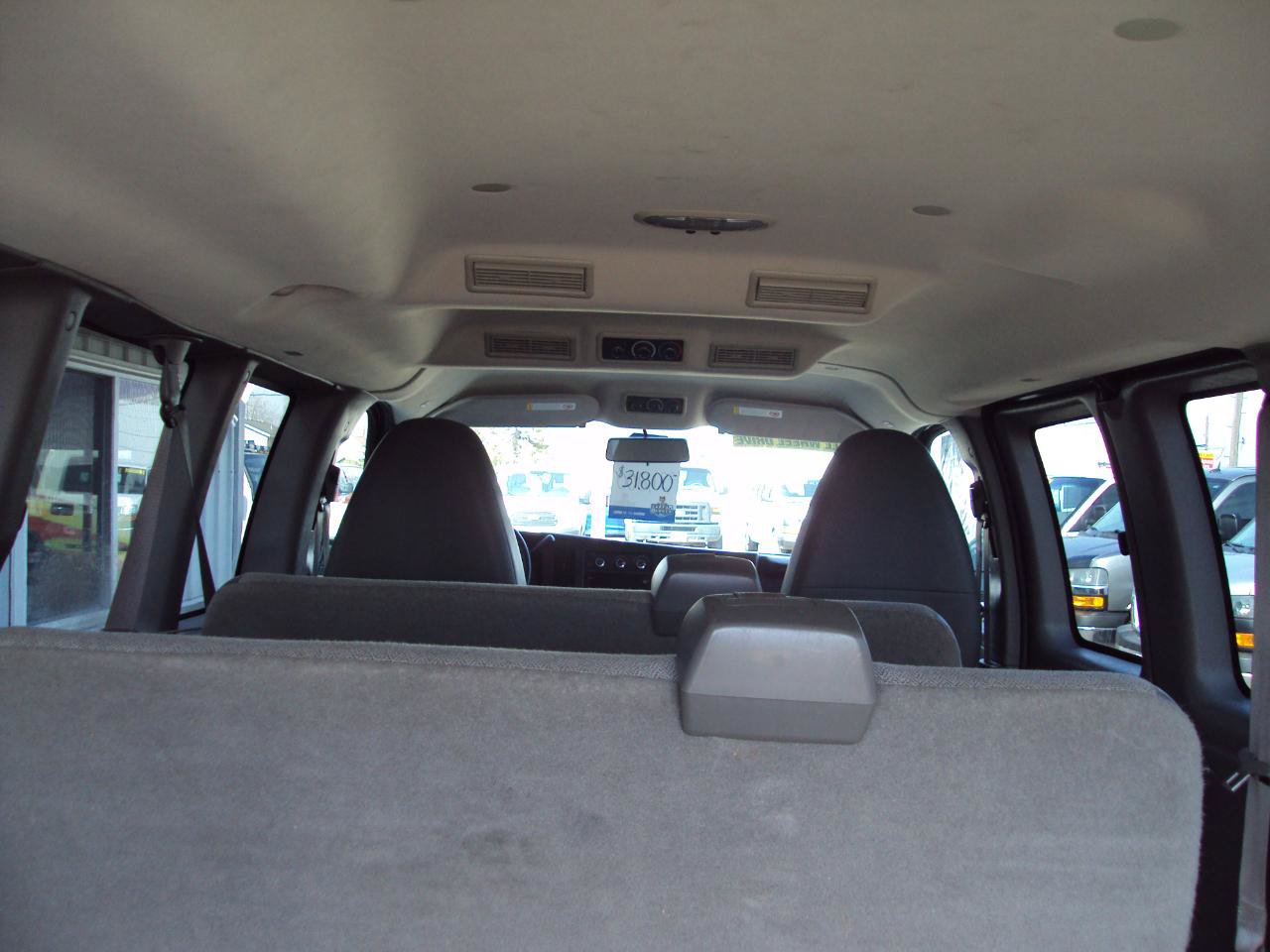 Used 2014 Chevrolet Express 1500 LT w/ LT Preferred Equipment Group AWD/4WD image 9