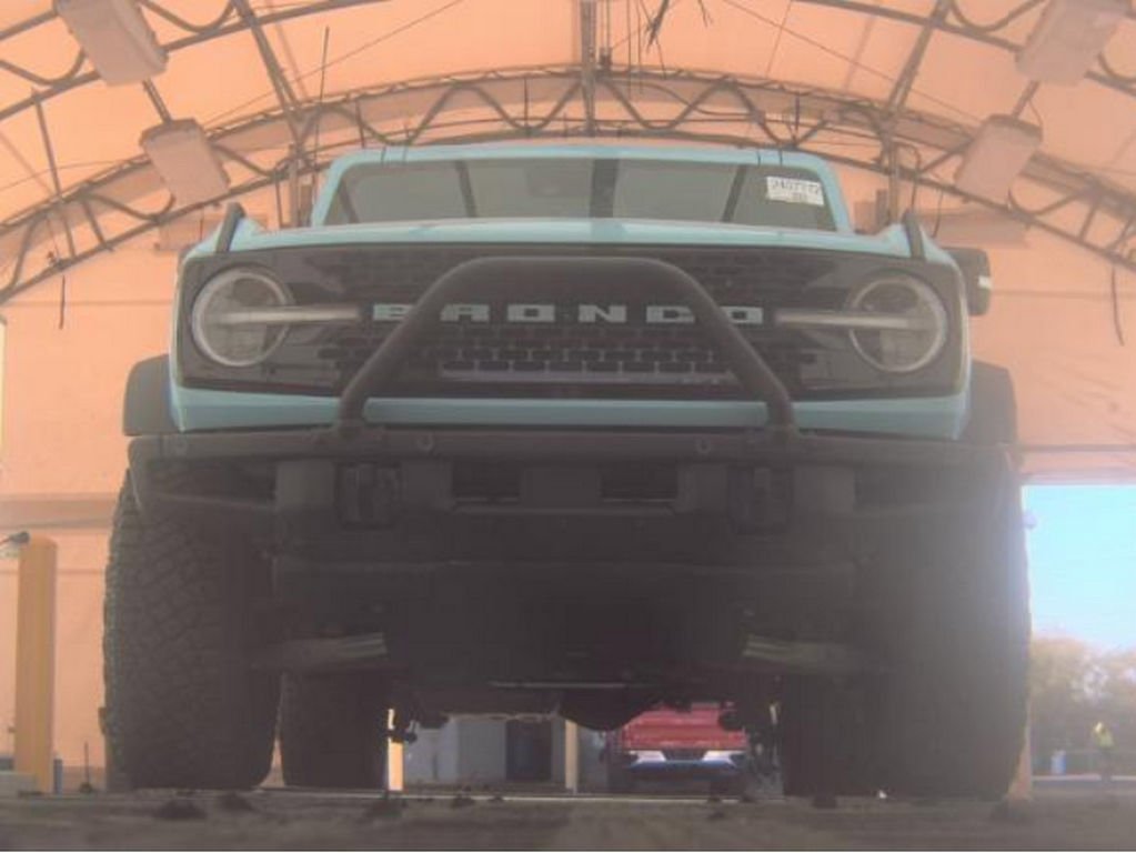 Used 2021 Ford Bronco First Edition image 3