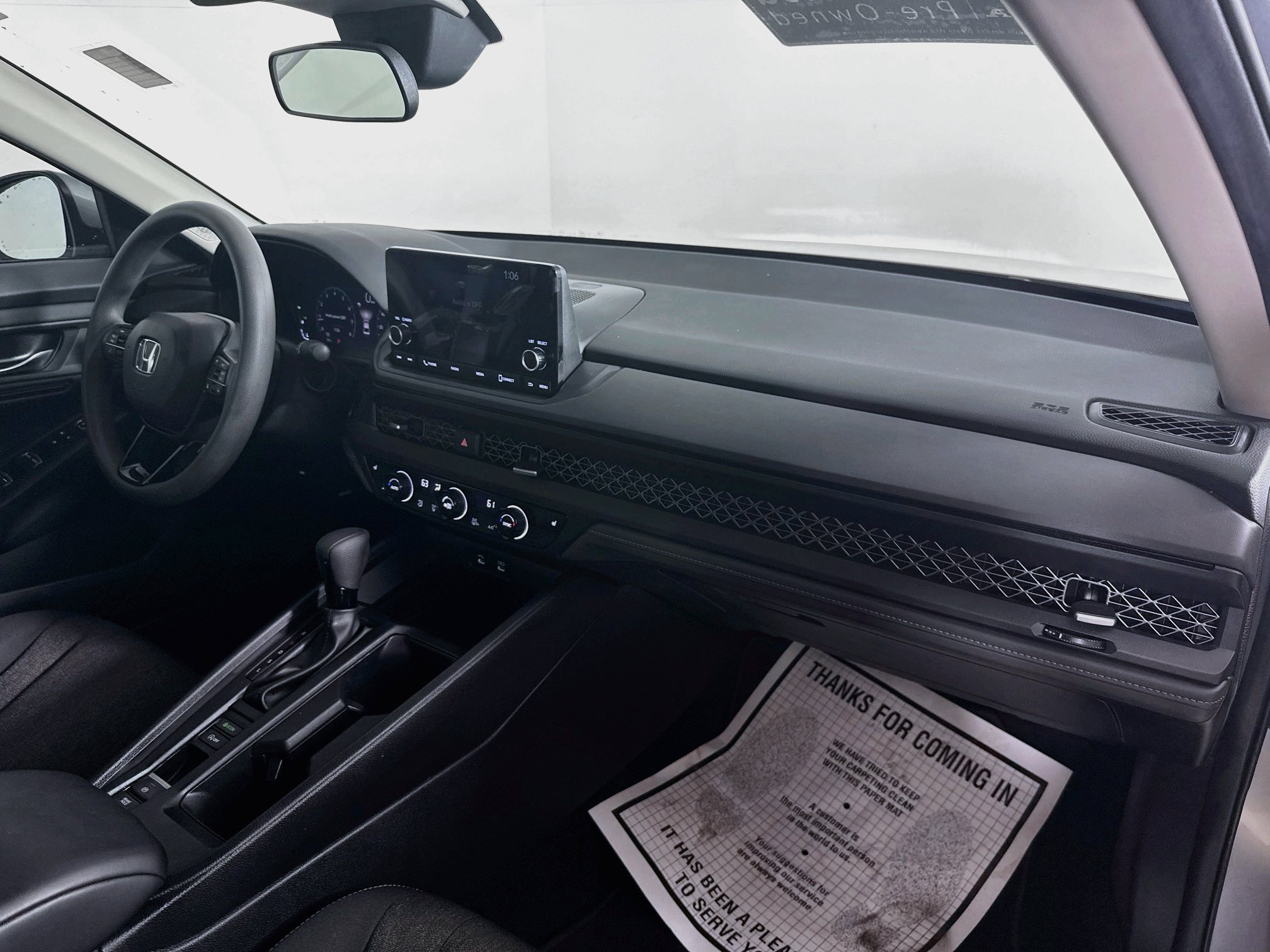 Certified 2024 Honda Accord EX image 36