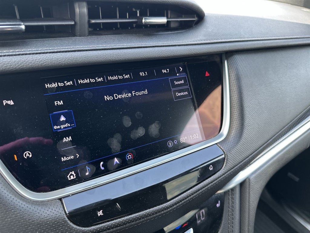 Certified 2023 Cadillac XT5 Sportv w/ LPO, Floor Liner Package AWD/4WD image 16