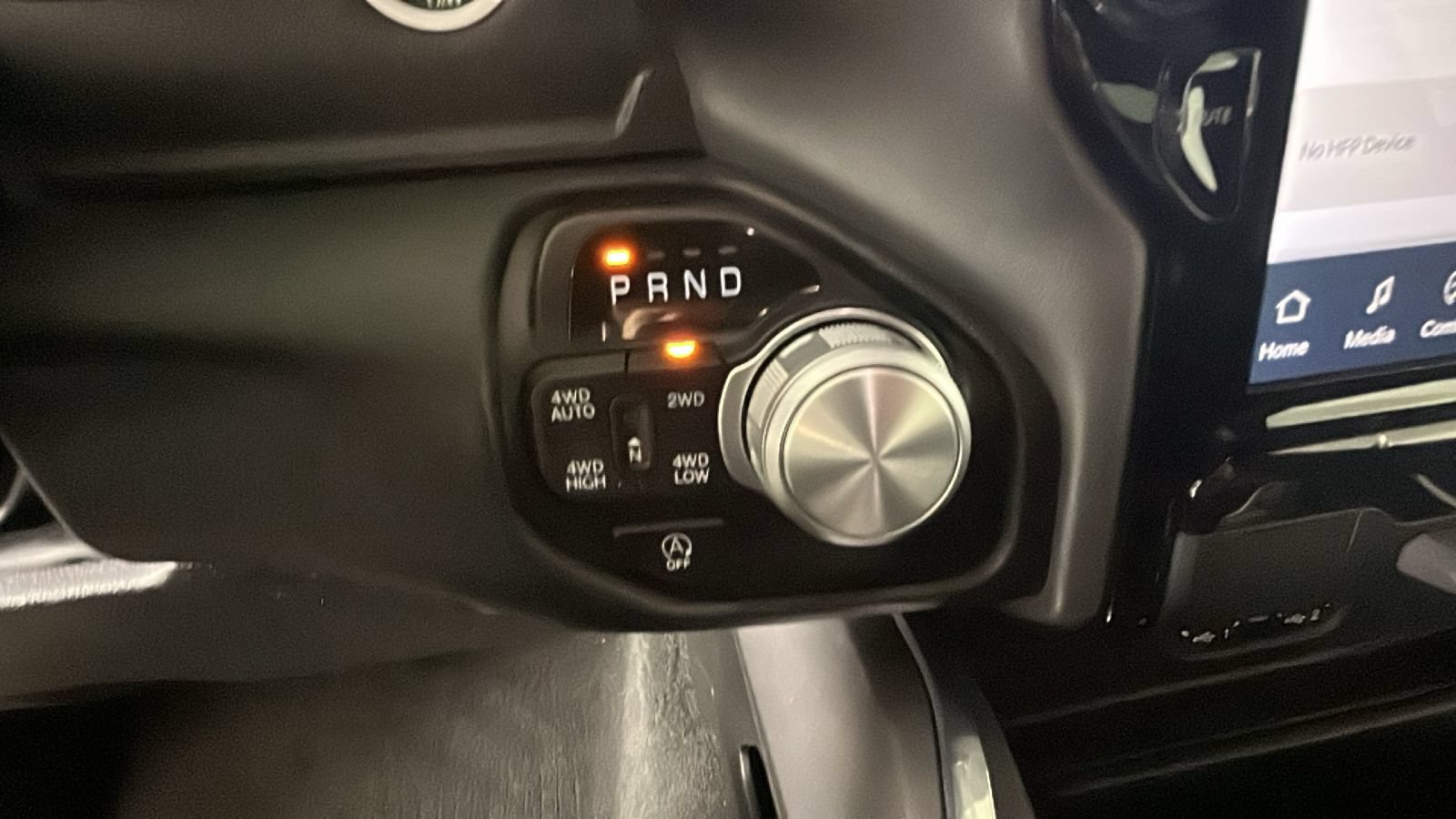 Used 2024 RAM 1500 Laramie AWD/4WD image 26