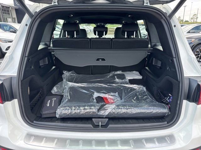 New 2025 Mercedes-Benz GLB 35 AMG 4MATIC image 23