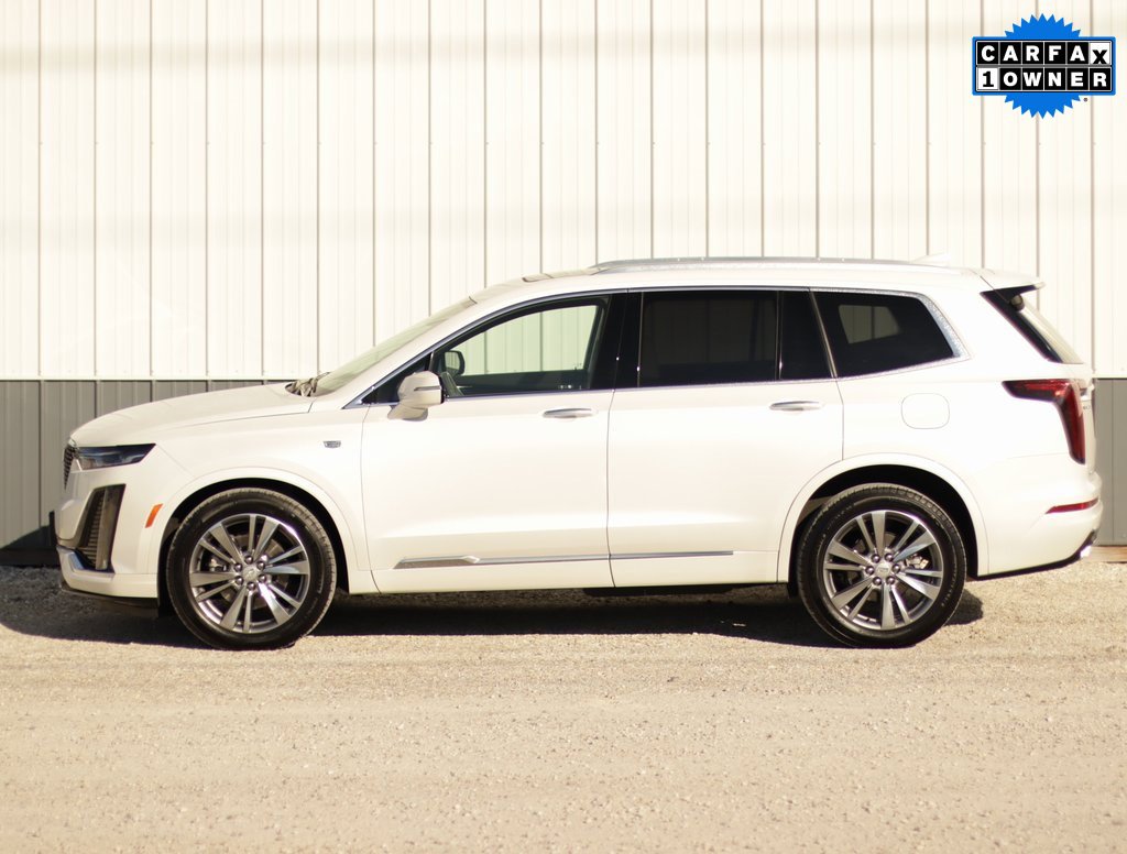 Used 2025 Cadillac XT6 Premium Luxury image 4