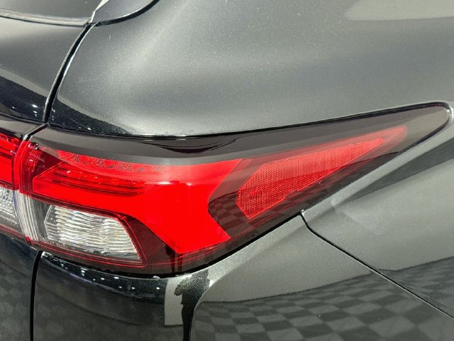 Used 2022 Mitsubishi Outlander ES FWD image 31
