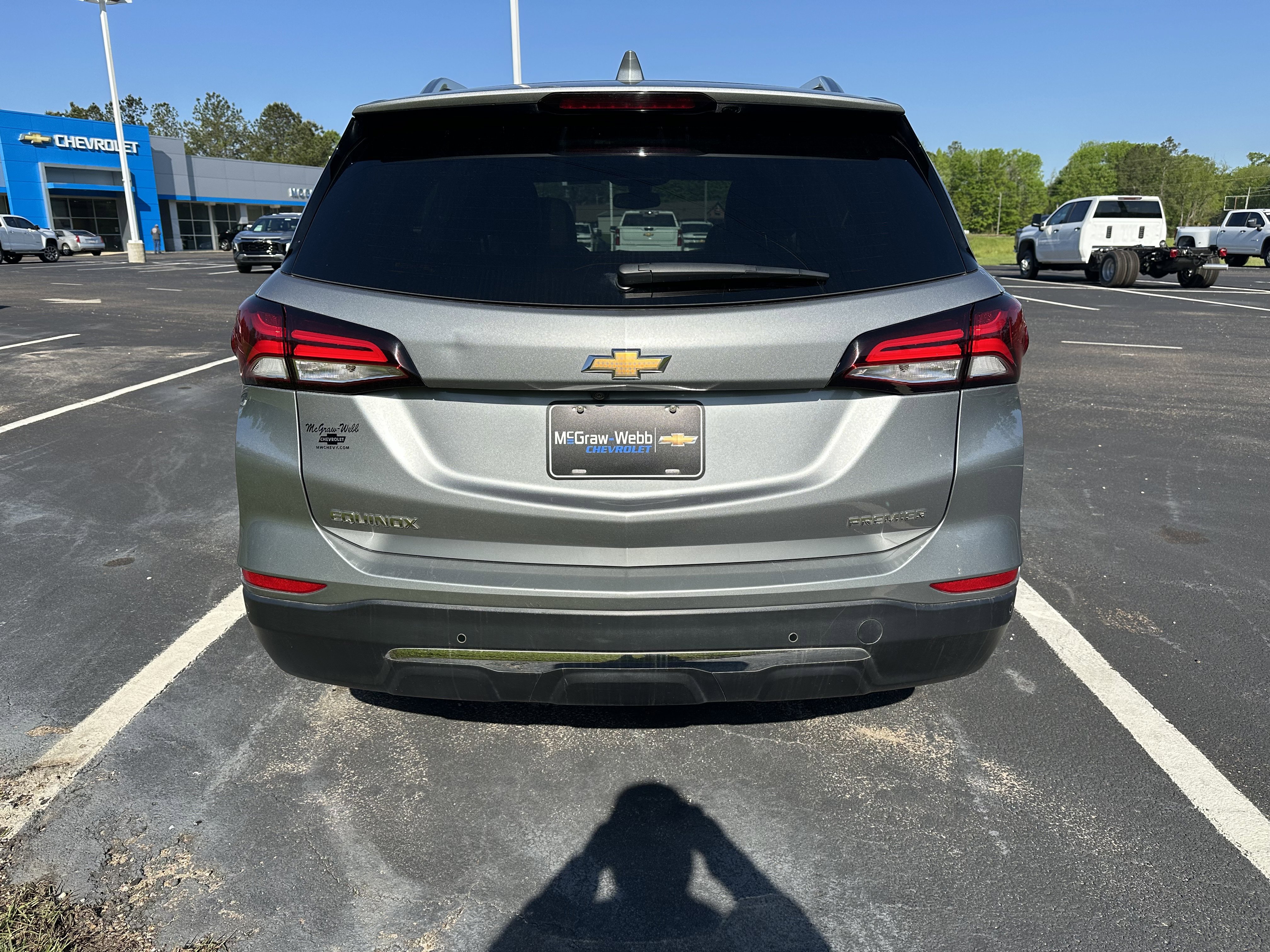 Used 2023 Chevrolet Equinox Premier FWD image 6