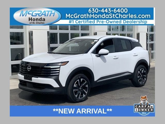 Used 2025 Nissan Kicks SV AWD/4WD image 1
