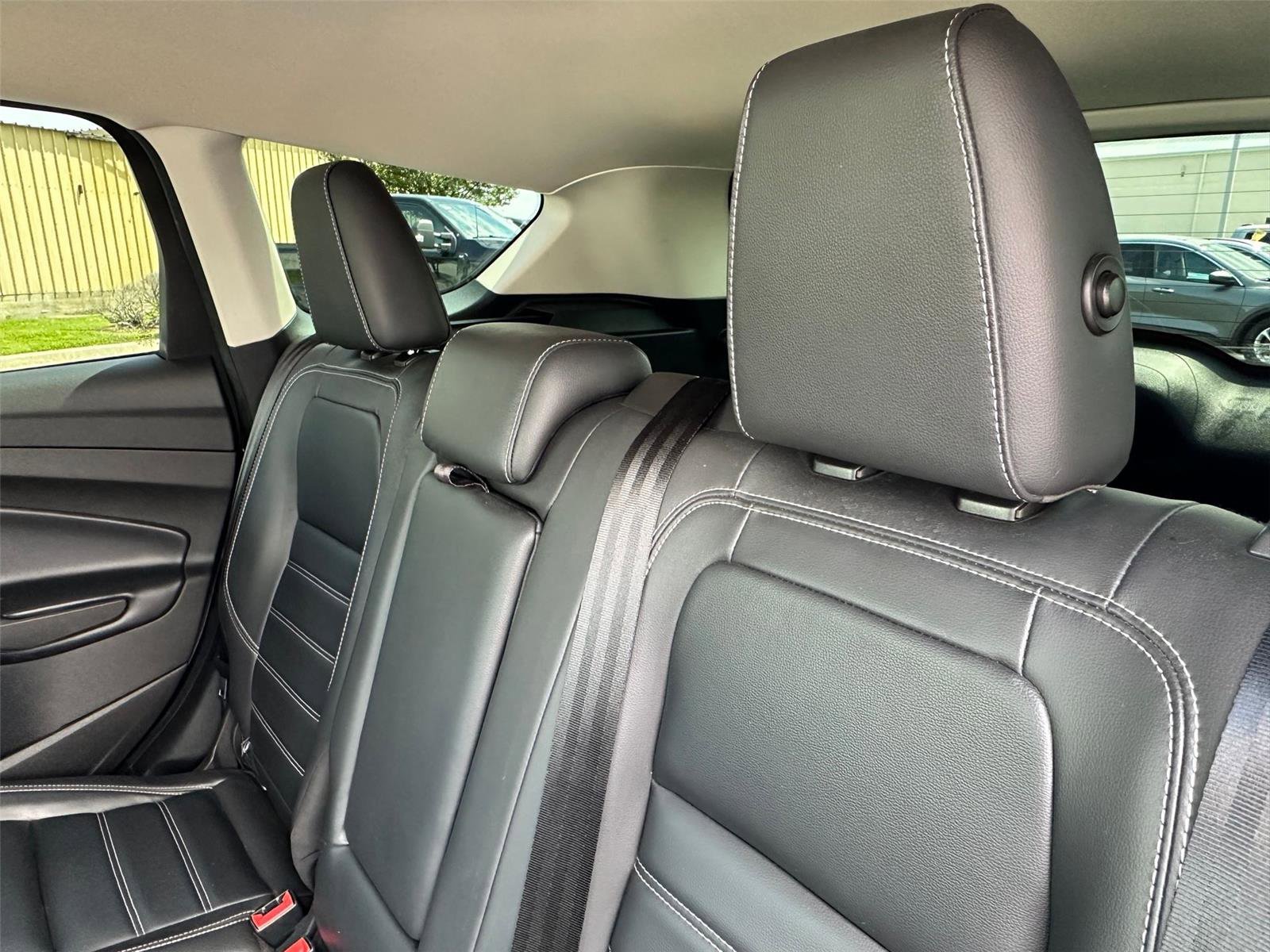 Used 2019 Ford Escape SEL image 27