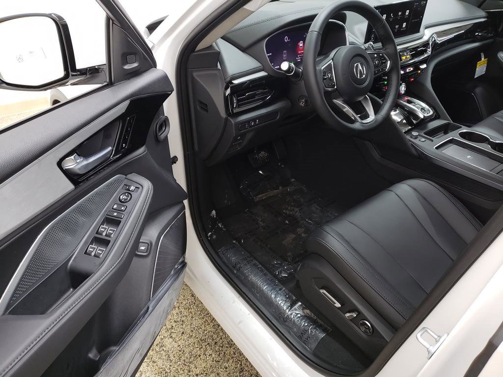 Certified 2025 Acura MDX SH-AWD image 11