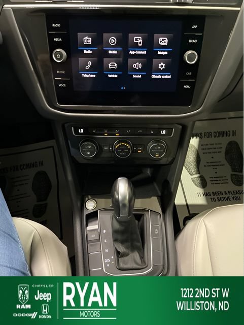 Used 2019 Volkswagen Tiguan SE FWD image 23