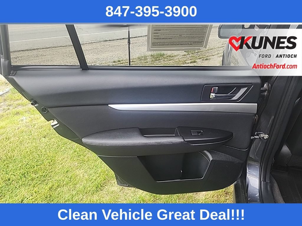 Used 2010 Subaru Outback 2.5i Premium AWD/4WD image 44