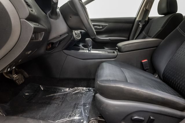 Used 2018 Nissan Altima 2.5 S w/ S Convenience Package FWD image 11