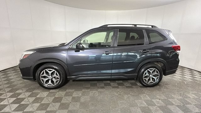 Used 2019 Subaru Forester Premium AWD/4WD image 5