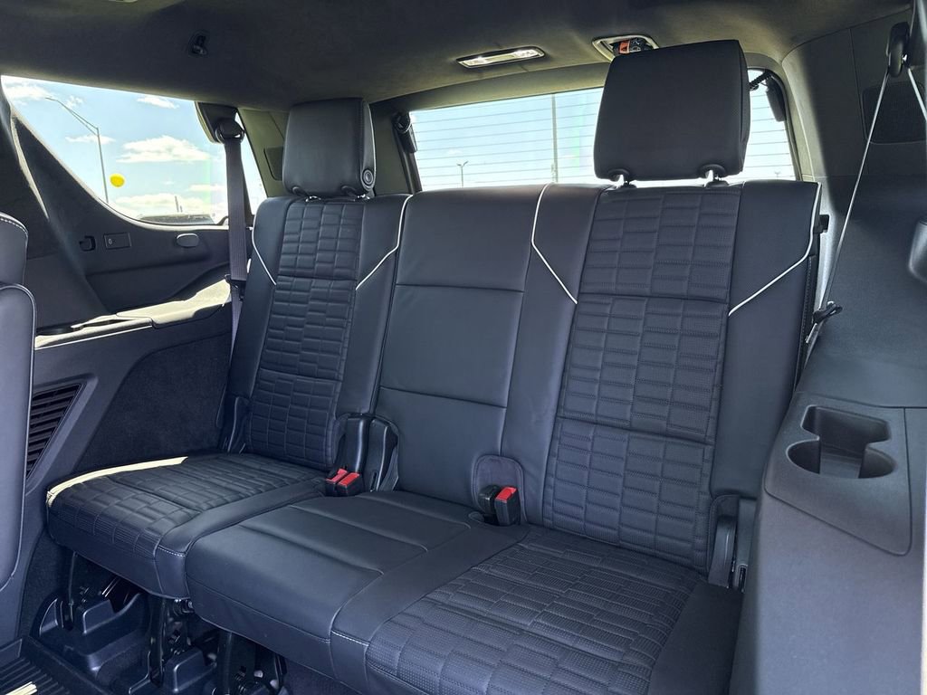 Used 2025 Cadillac Escalade V w/ LPO, Floor Liner Package AWD/4WD image 20