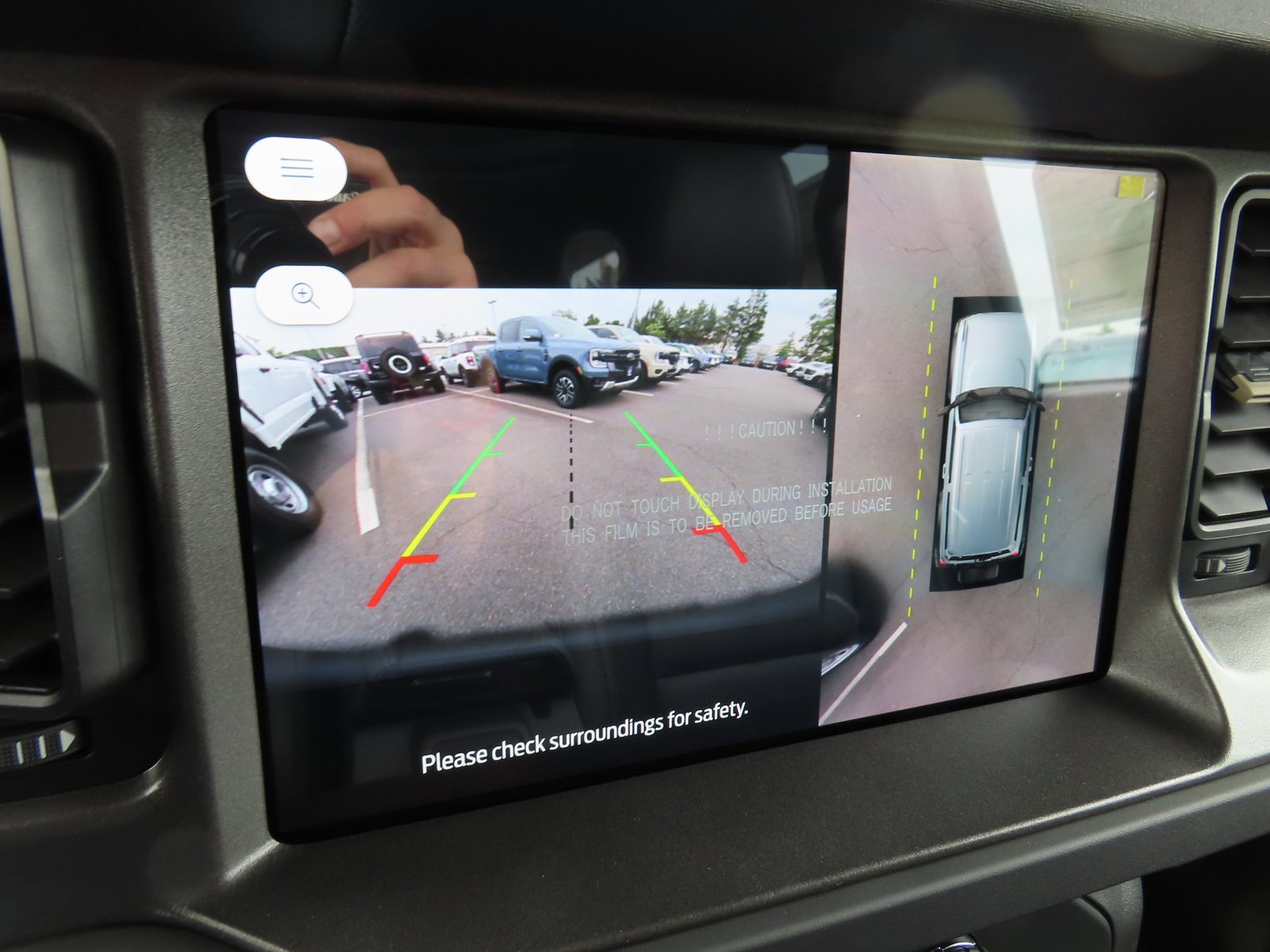 New 2025 Ford Bronco Badlands image 14