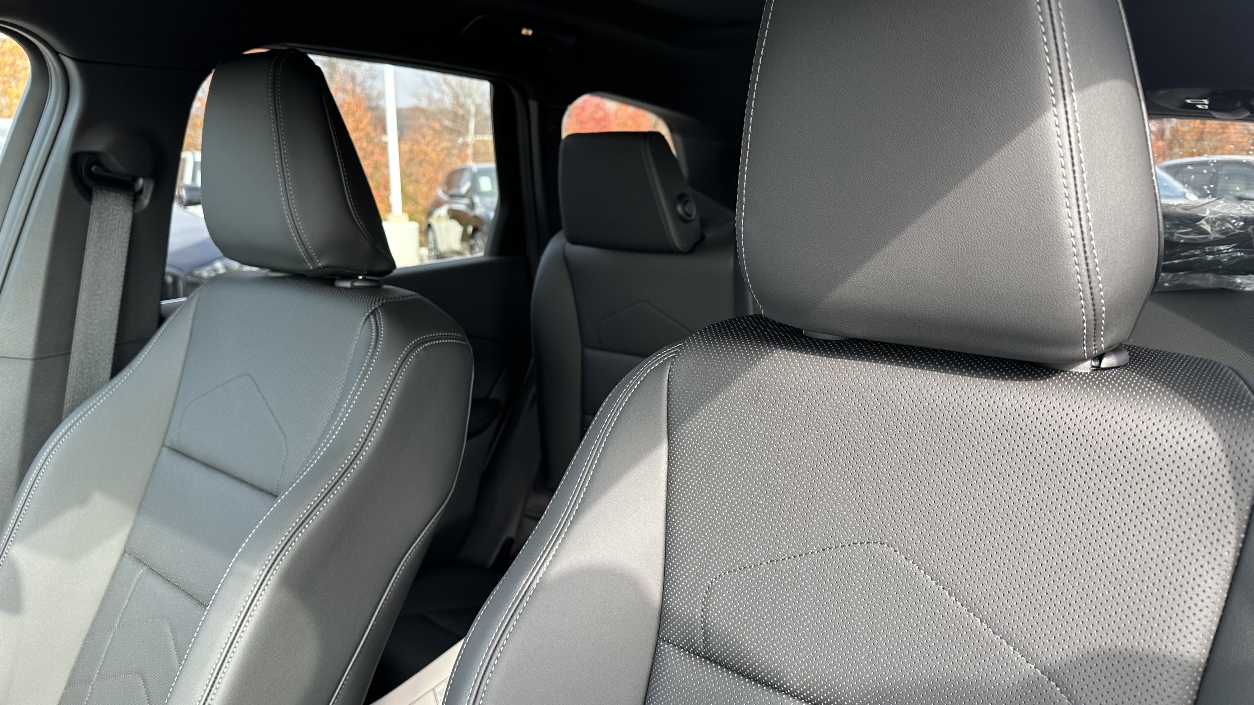 Used 2026 BMW X1 xDrive28i w/ Technology Package AWD/4WD image 15