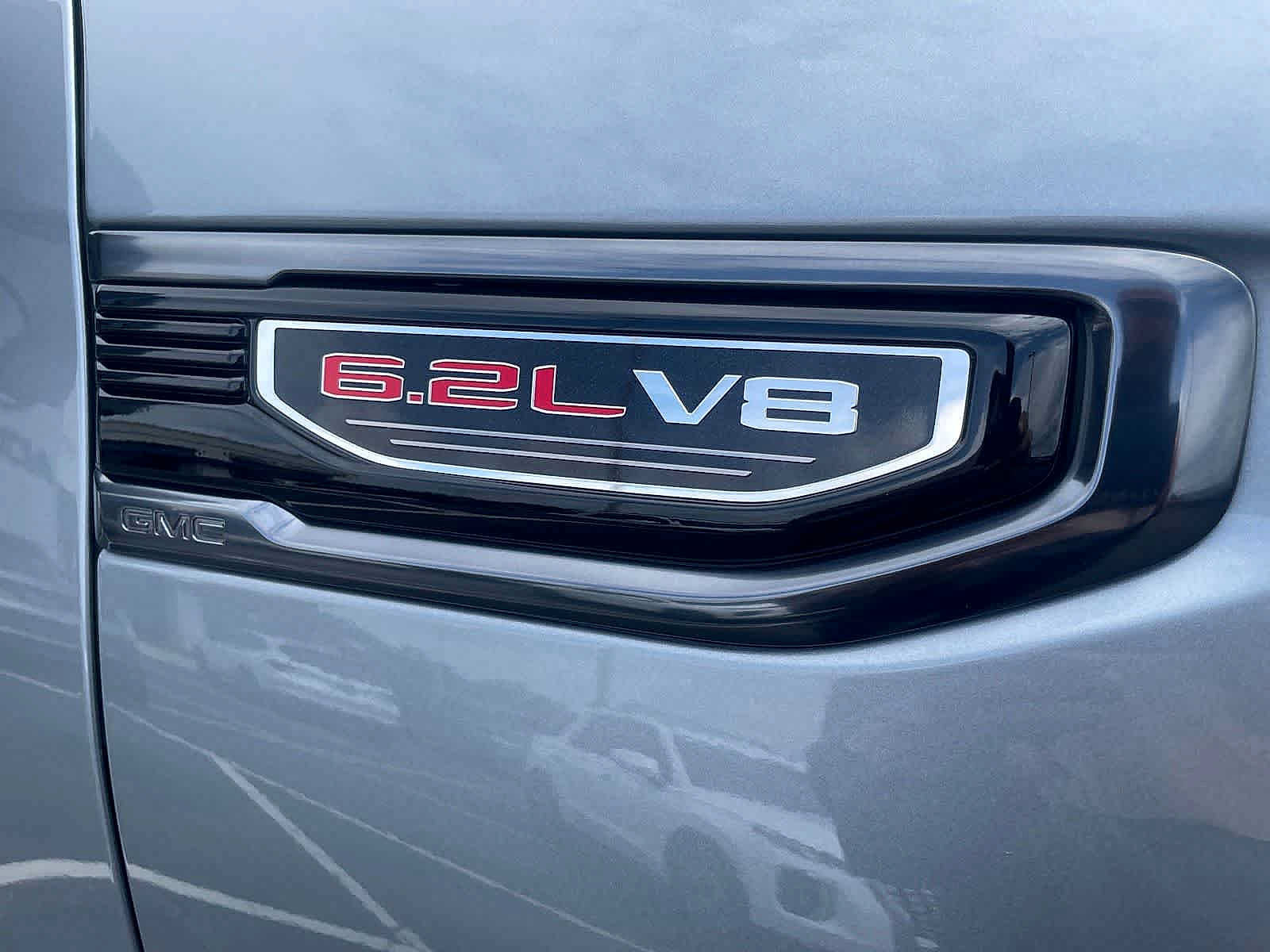 Used 2024 GMC Sierra 1500 AT4 w/ Technology Package AWD/4WD image 26
