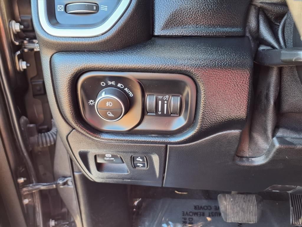 Used 2020 RAM 1500 Laramie image 15