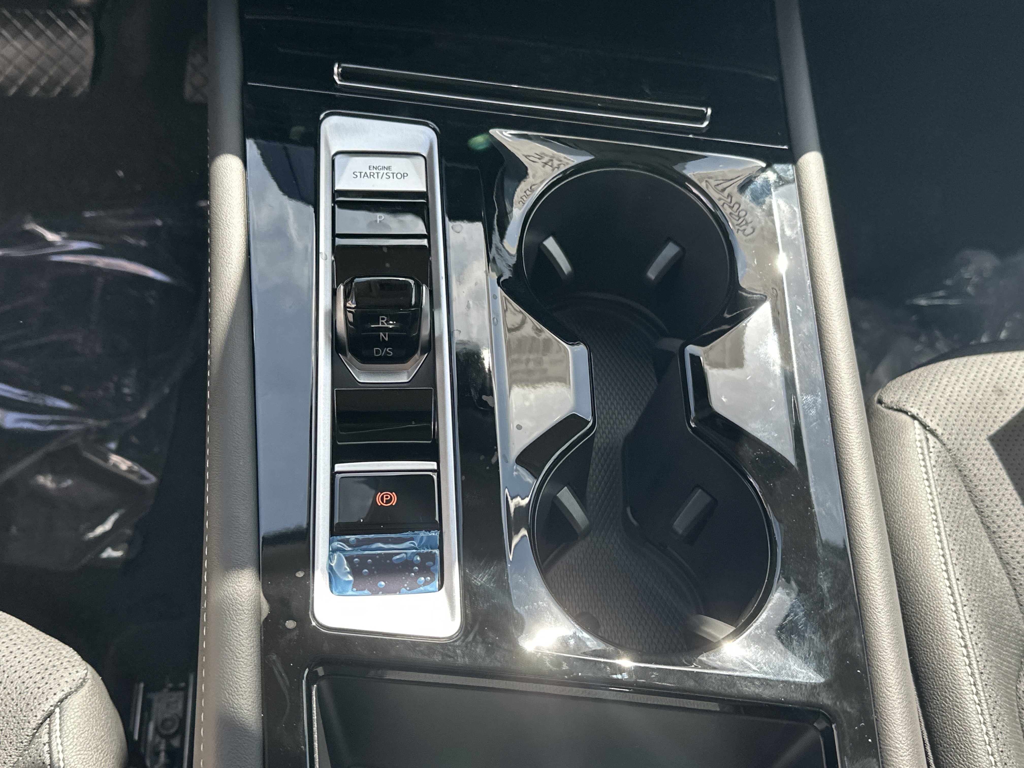 New 2026 Volkswagen Atlas SE image 19