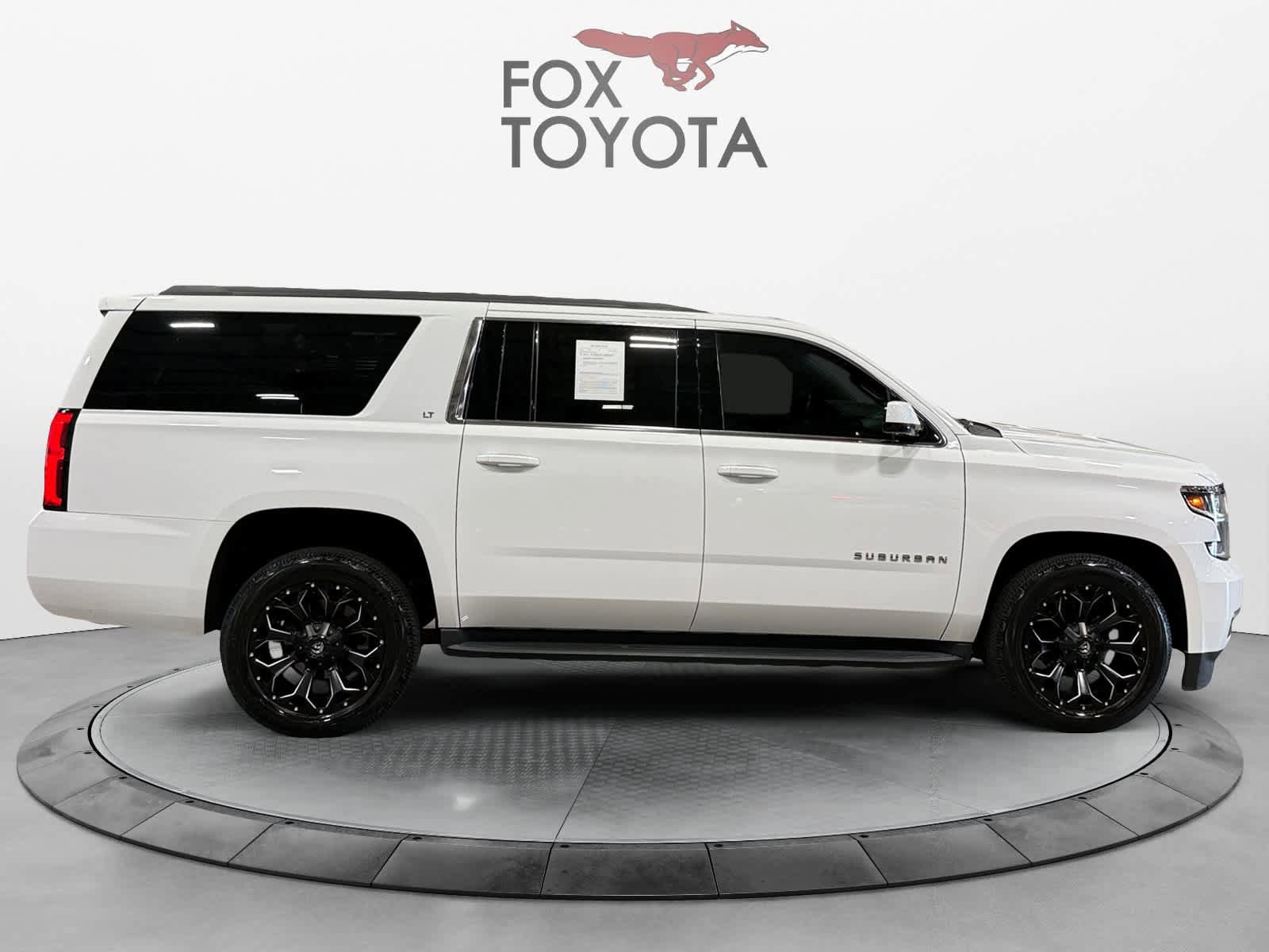 Used 2019 Chevrolet Suburban LT AWD/4WD image 7
