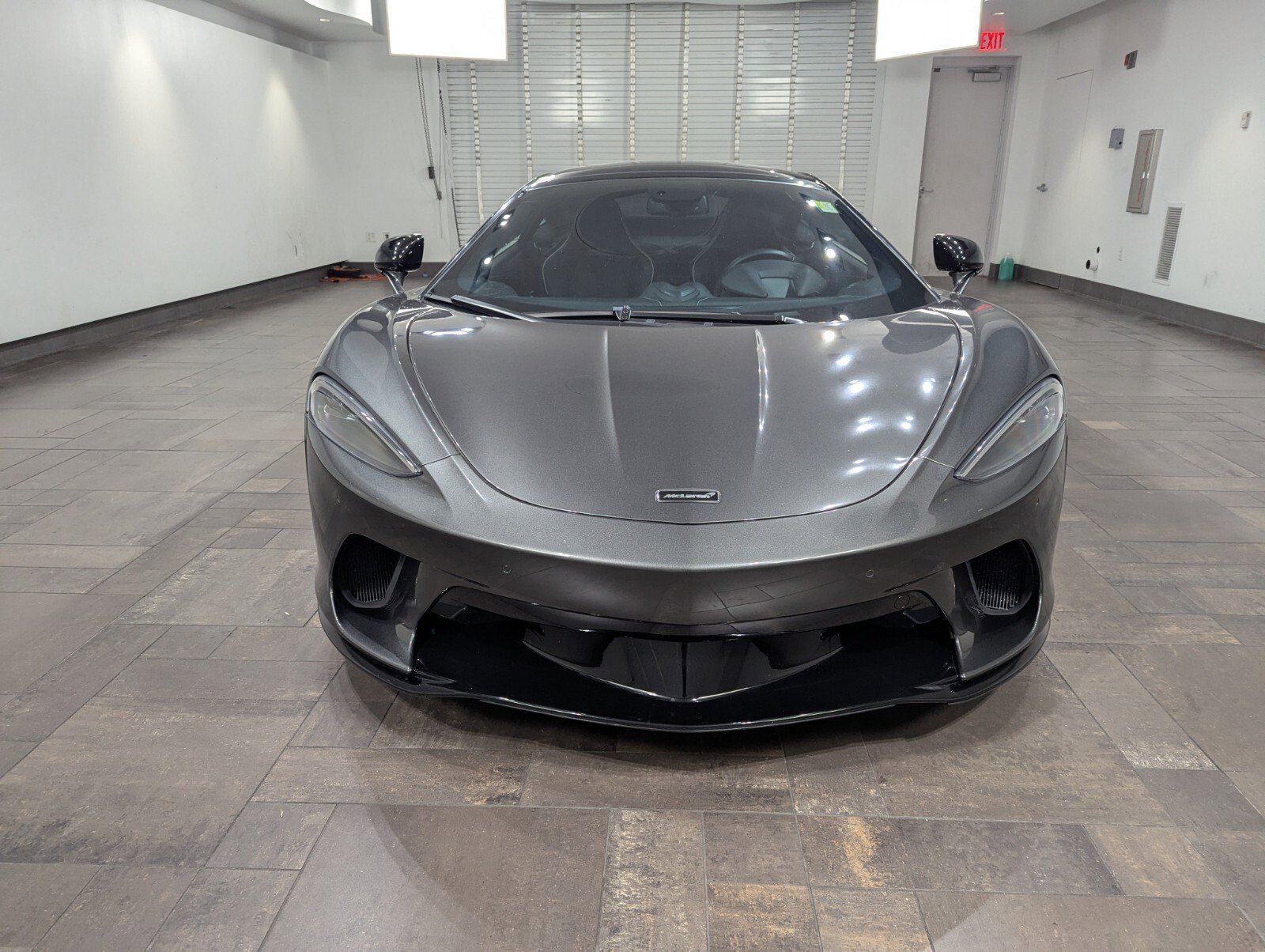 Used 2022 McLaren GT image 2